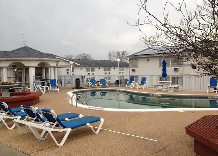 Baymont By Wyndham Osage Beach